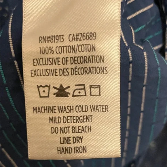 Robert Graham Blue Button Down Shirt Size XL - Picture 5 of 11